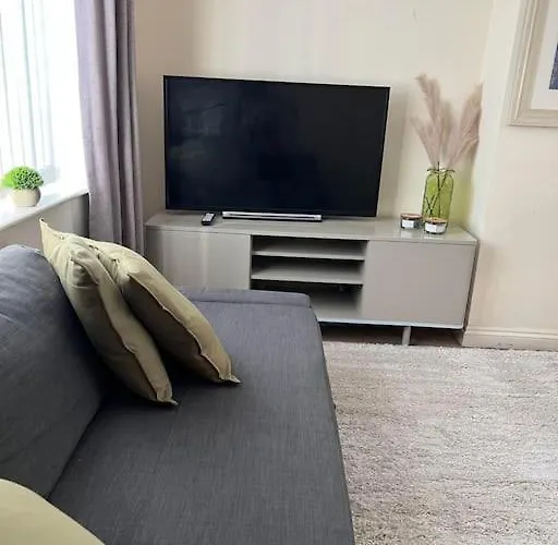 1 Bedroom Flat Sleeps 4 In Abingdon Oxfordshire